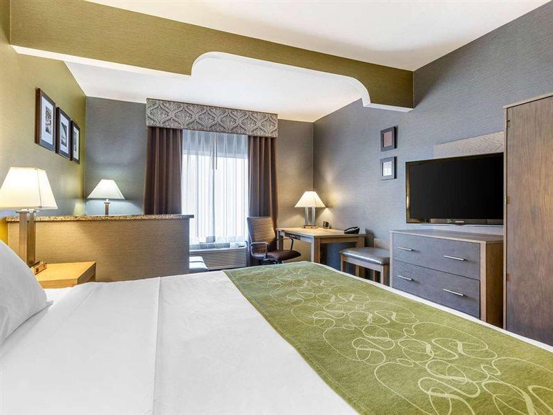 Comfort Suites Southgate-Detroit Esterno foto