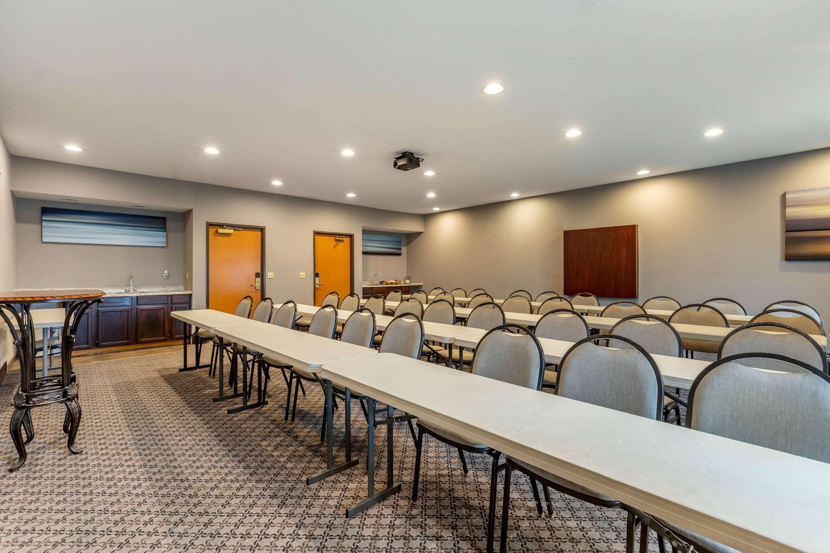 Comfort Suites Southgate-Detroit Esterno foto