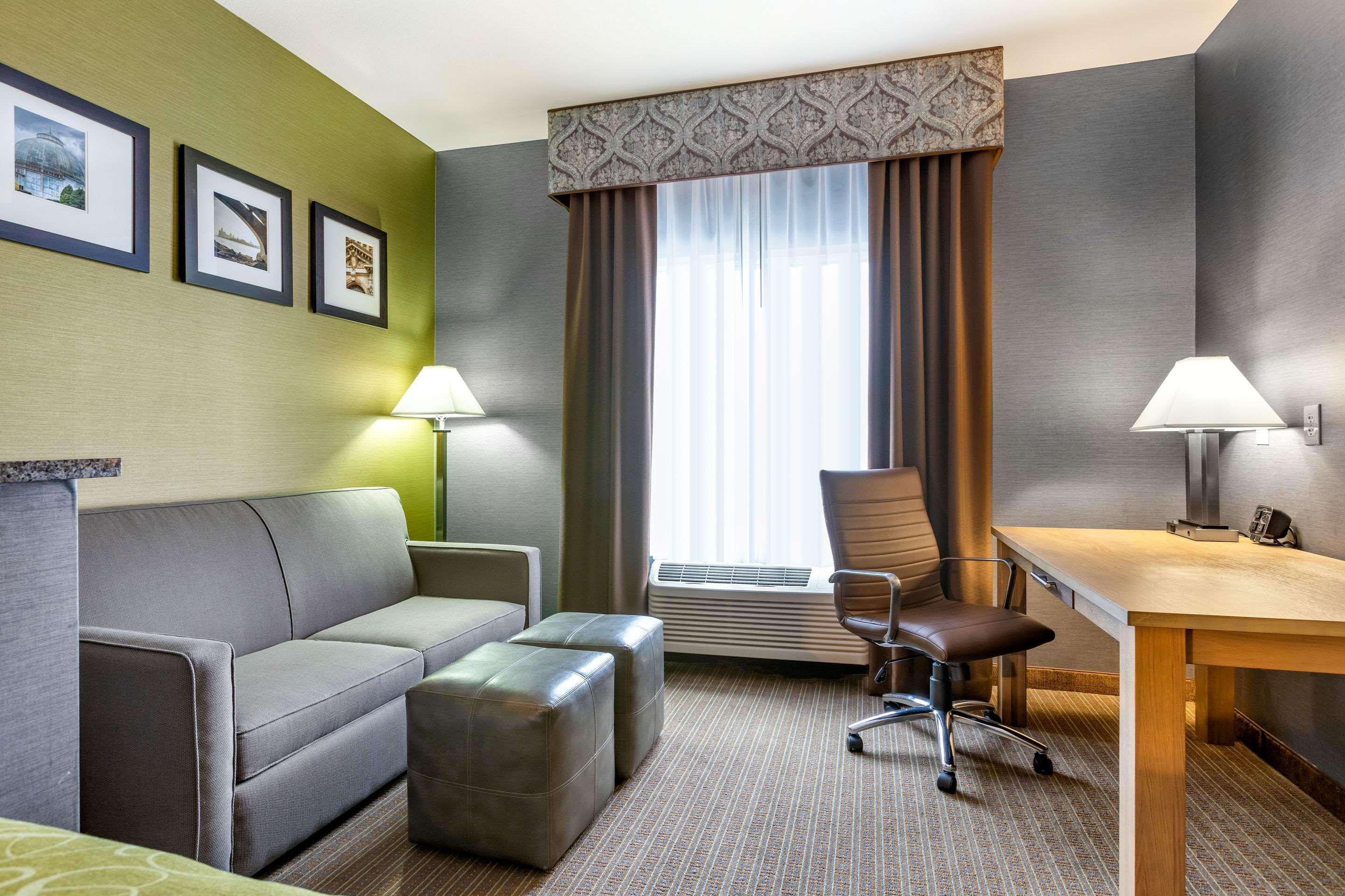 Comfort Suites Southgate-Detroit Esterno foto