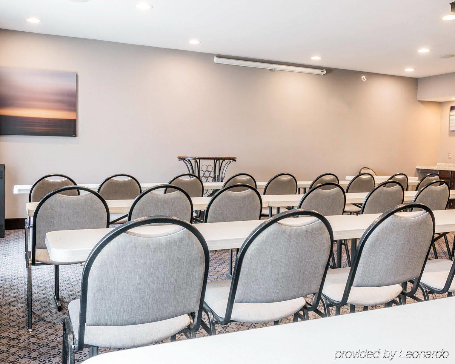 Comfort Suites Southgate-Detroit Esterno foto